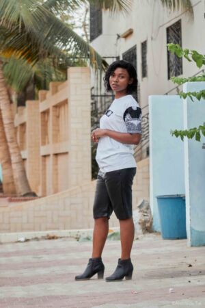 T-shirt scotch blanc manche shiromani noire-1