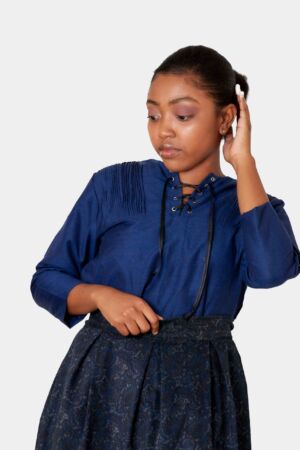 Chemise lacet col v + jupe en cachemire-2